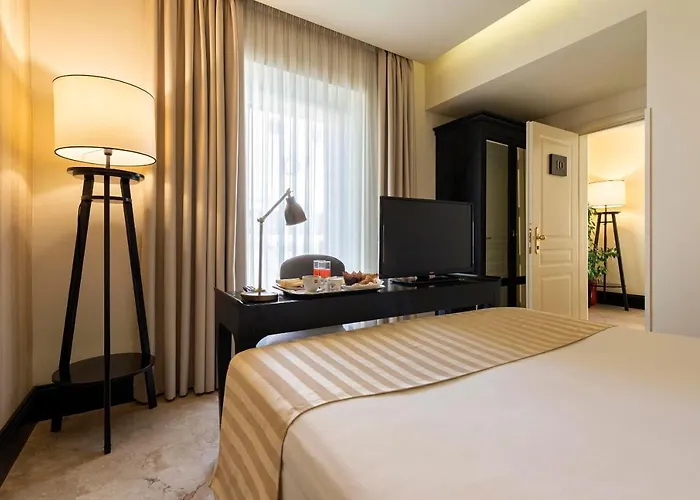 Profumo Maison Colosseo 4*