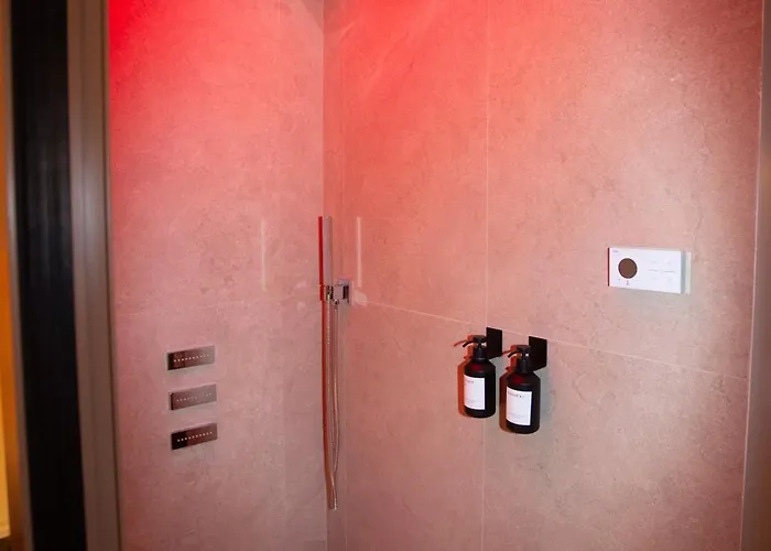 Profumo Maison Colosseo בית הארחה 4*