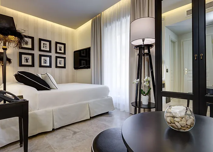 Profumo Maison Colosseo 4* Roma