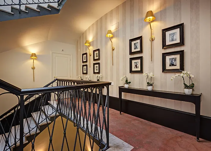 Profumo Maison Colosseo בית הארחה 4*