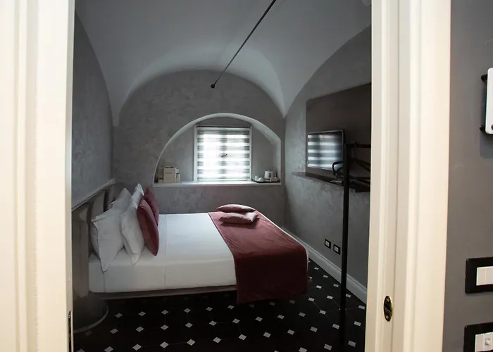 Profumo Maison Colosseo בית הארחה 4*